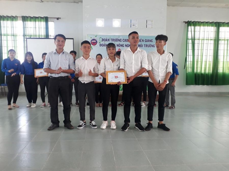 3152e24fdb173e496706